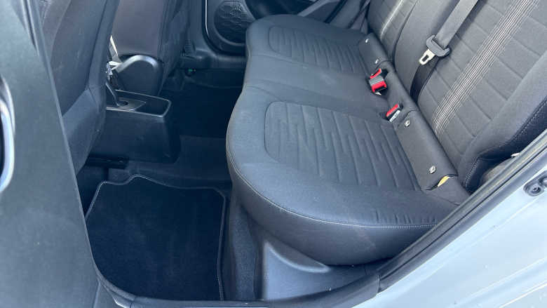 Hyundai i10 1.0 Advance 5dr Petrol Hatchback